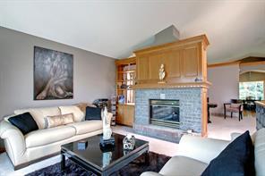 79 Scimitar View Nw, Home with 2 bedrooms, 3 bathrooms and 2 parking in Calgary AB | Image 9