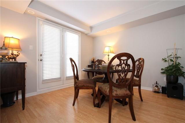 09 - 15 Hays Blvd, Townhouse with 2 bedrooms, 2 bathrooms and 1 parking in Oakville ON | Image 5