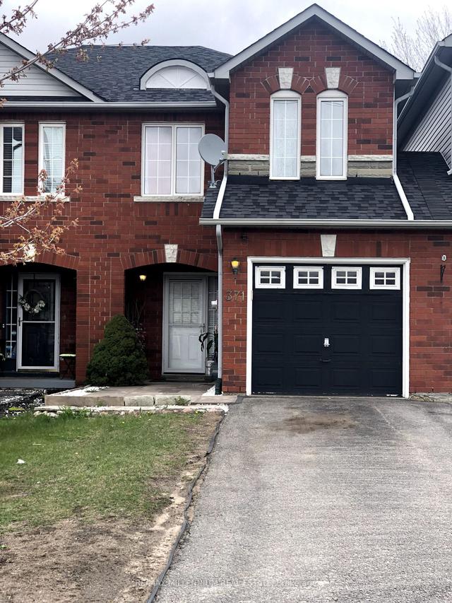 371 Ferndale Dr S, House attached with 3 bedrooms, 3 bathrooms and 2 parking in Barrie ON | Image 14