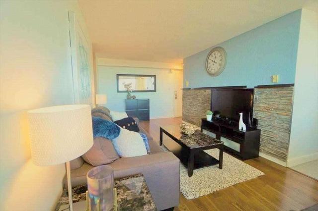 1906 - 1350 York Mills Rd N, Condo with 2 bedrooms, 1 bathrooms and 1 parking in Toronto ON | Image 4