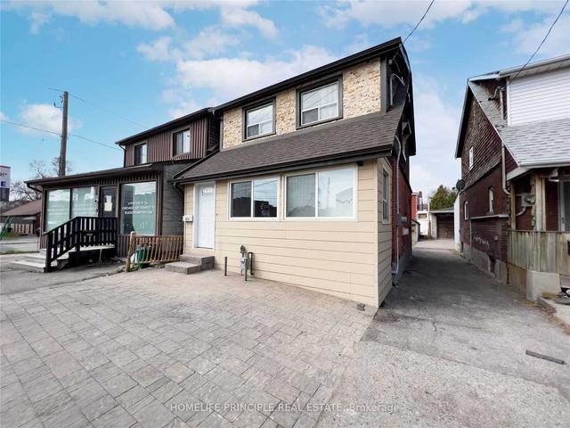 1610 Weston Rd, House detached with 3 bedrooms, 3 bathrooms and 2 parking in Toronto ON | Image 1