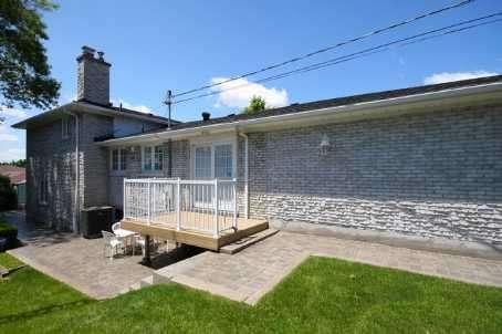 18 Olsen Dr, House detached with 4 bedrooms, 3 bathrooms and 3 parking in Toronto ON | Image 8