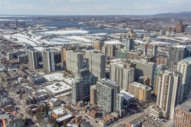 1501 - 255 Bay Street, Condo with 1 bedrooms, 1 bathrooms and 1 parking in Ottawa ON | Image 3