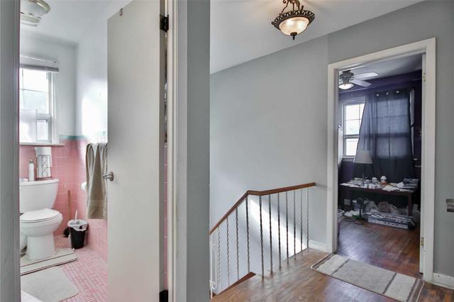 14 Lambert Ave, House semidetached with 3 bedrooms, 2 bathrooms and 1 parking in Toronto ON | Image 11