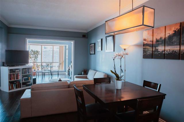 3115 - 25 The Esplanade St, Condo with 2 bedrooms, 2 bathrooms and 0 parking in Toronto ON | Image 6