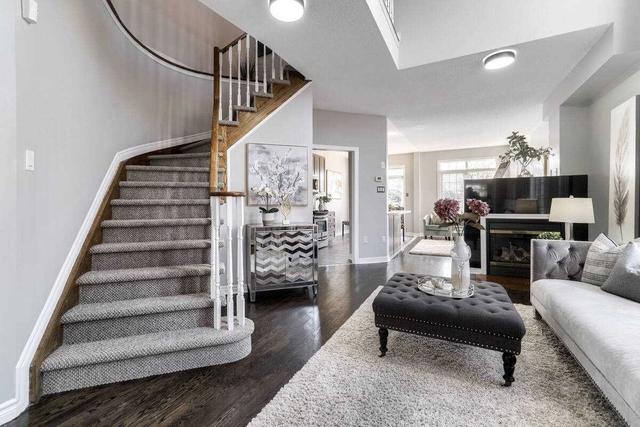 30 Stoneylake Ave, House semidetached with 3 bedrooms, 4 bathrooms and 3 parking in Brampton ON | Image 9