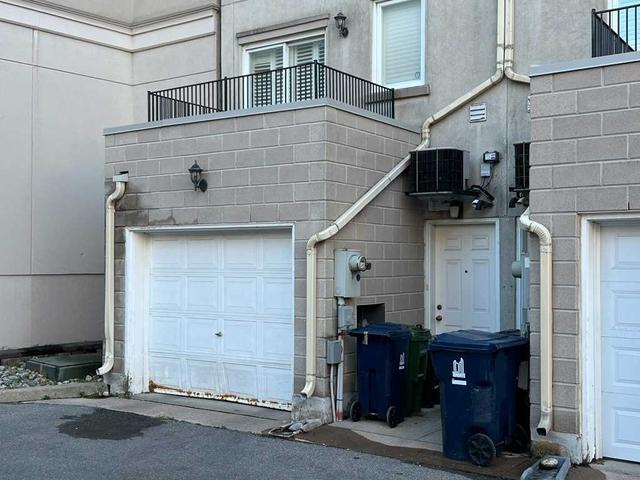 66a Finch Ave W, Townhouse with 3 bedrooms, 4 bathrooms and 2 parking in Toronto ON | Image 29