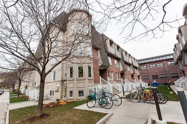 Th44 - 41 Foundry Ave, Townhouse with 3 bedrooms, 2 bathrooms and 1 parking in Toronto ON | Image 1