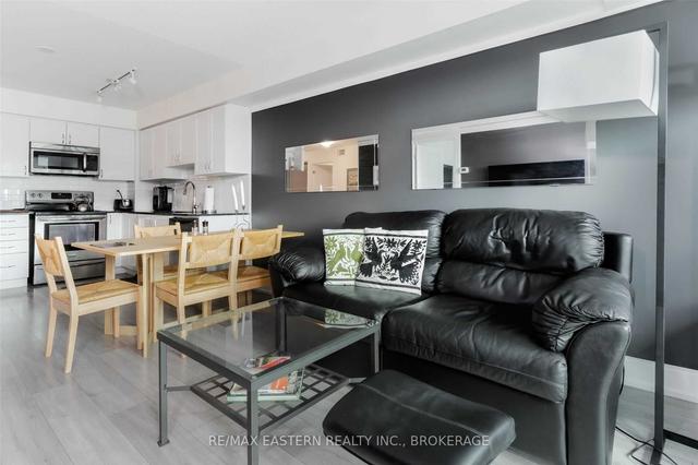 1106 - 1215 Bayly St, Condo with 1 bedrooms, 1 bathrooms and 1 parking in Pickering ON | Image 3