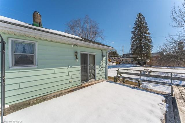 346 David Winkler Parkway, House detached with 2 bedrooms, 1 bathrooms and null parking in West Grey ON | Image 7