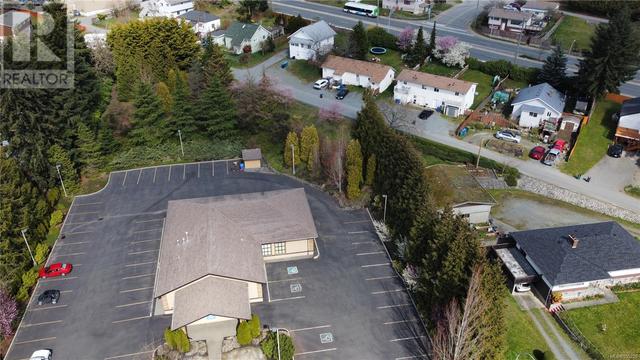 Kingdom Hall Located Across the Street | Image 5