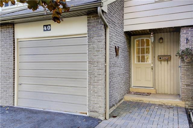 40 Lindisfarne Way, Townhouse with 3 bedrooms, 3 bathrooms and 1 parking in Markham ON | Image 2