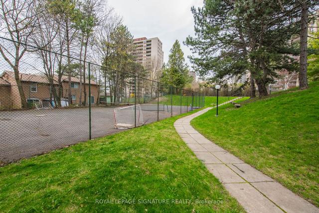 97 - 6 Esterbrooke Ave, Townhouse with 2 bedrooms, 1 bathrooms and 1 parking in Toronto ON | Image 17