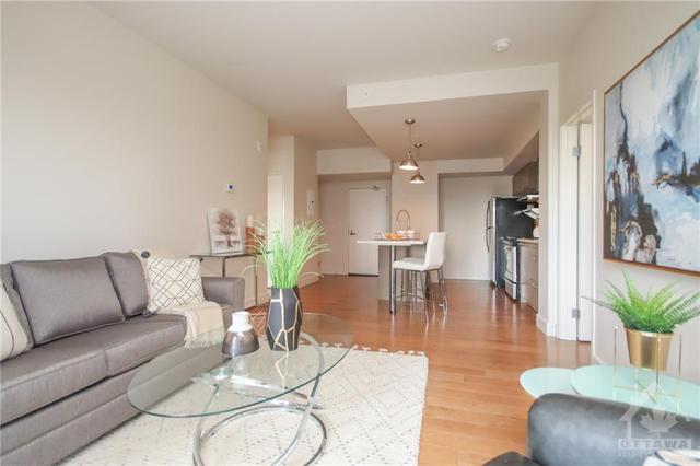 201 - 555 Anand Private, Condo with 2 bedrooms, 2 bathrooms and 1 parking in Ottawa ON | Image 11