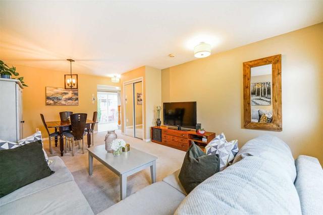 111 Timberwolf Cres, House attached with 3 bedrooms, 3 bathrooms and 3 parking in Vaughan ON | Image 29