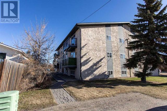302, - 4722 44 Street, Condo with 2 bedrooms, 1 bathrooms and 1 parking in Sylvan Lake AB | Image 12