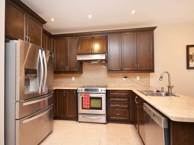 19 Sleightholme Cres, House semidetached with 3 bedrooms, 3 bathrooms and 2 parking in Brampton ON | Image 19