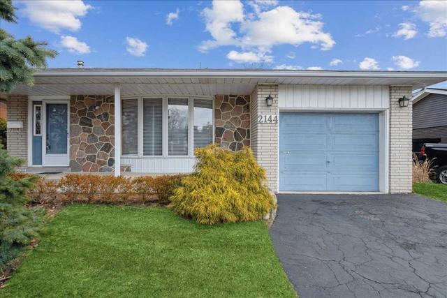 2144 Meadowbrook Rd, House detached with 3 bedrooms, 2 bathrooms and 3 parking in Burlington ON | Image 1
