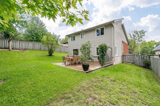 14 Primrose Lane, House detached with 4 bedrooms, 2 bathrooms and 4 parking in Guelph ON | Image 32