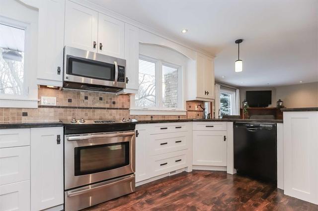 1803 Heather Hills Dr, House detached with 4 bedrooms, 3 bathrooms and 2 parking in Burlington ON | Image 12