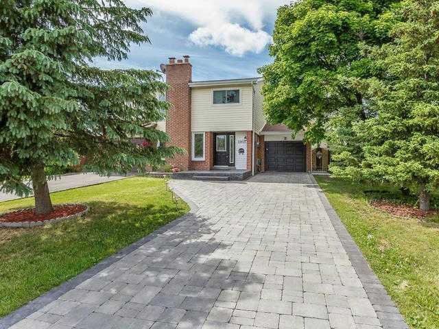 2901 Bramshaw Gdns, House semidetached with 3 bedrooms, 2 bathrooms and 4 parking in Mississauga ON | Image 1