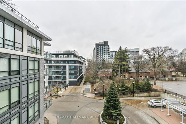421 - 21 Clairtrell Rd N, Condo with 2 bedrooms, 2 bathrooms and 1 parking in Toronto ON | Image 27