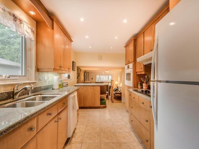 3646 Fieldgate Dr, House detached with 4 bedrooms, 3 bathrooms and 4 parking in Mississauga ON | Image 9