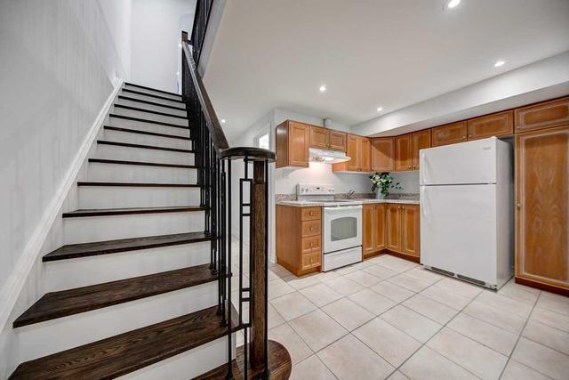 162 Claremont St, House attached with 4 bedrooms, 4 bathrooms and 2 parking in Toronto ON | Image 22
