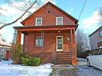 81 Twenty Seventh St, House detached with 3 bedrooms, 2 bathrooms and 2 parking in Toronto ON | Image 1
