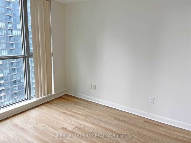 2207 - 375 King St W, Condo with 2 bedrooms, 2 bathrooms and 1 parking in Toronto ON | Image 2