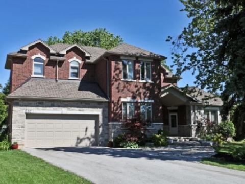 1337 Thornhill Dr, House detached with 5 bedrooms, 5 bathrooms and 6 parking in Oakville ON | Image 1