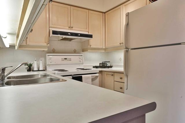 1912 - 1 Rean Dr, Condo with 1 bedrooms, 2 bathrooms and 1 parking in Toronto ON | Image 10