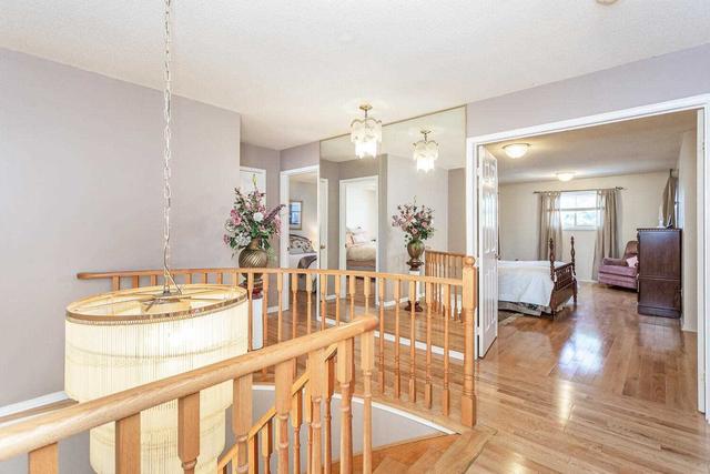 3085 Prentiss Rd, House detached with 4 bedrooms, 4 bathrooms and 4 parking in Mississauga ON | Image 13