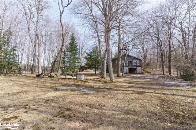 4011 Kawagama Lake Road, House detached with 3 bedrooms, 1 bathrooms and 6 parking in Algonquin Highlands ON | Image 12