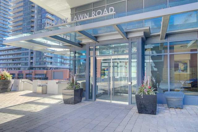 723 - 10 Park Lawn Rd, Condo with 2 bedrooms, 2 bathrooms and 1 parking in Toronto ON | Image 12