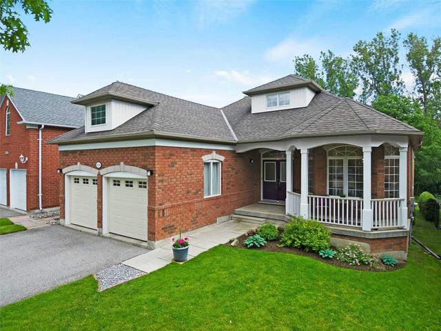 1052 Broughton Lane, House detached with 3 bedrooms, 2 bathrooms and 6 parking in Newmarket ON | Image 1