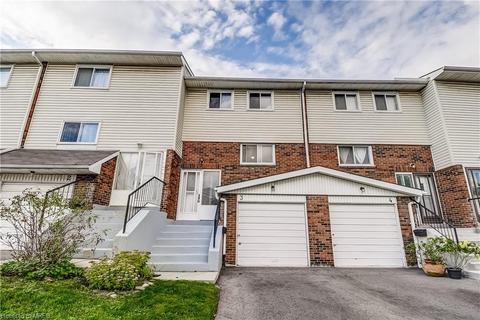 3 Sandringham Court, House attached with 3 bedrooms, 1 bathrooms and 2 parking in Brampton ON | Card Image