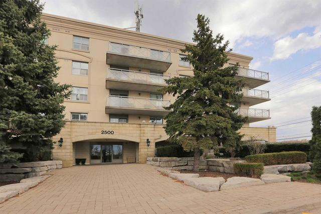 404 - 2500 Rutherford Rd, Condo with 2 bedrooms, 2 bathrooms and 1 parking in Vaughan ON | Image 1