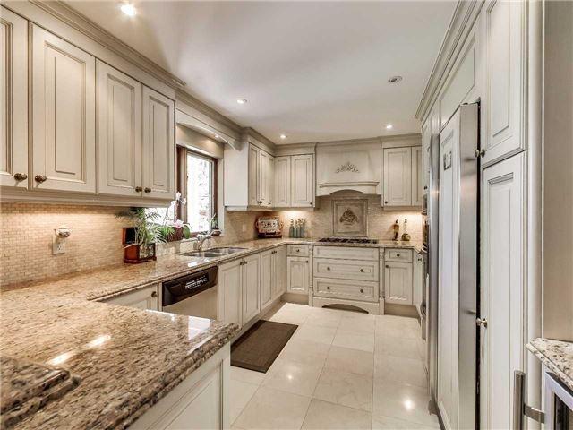 10829 Mcvean Dr, House detached with 4 bedrooms, 4 bathrooms and 20 parking in Brampton ON | Image 3