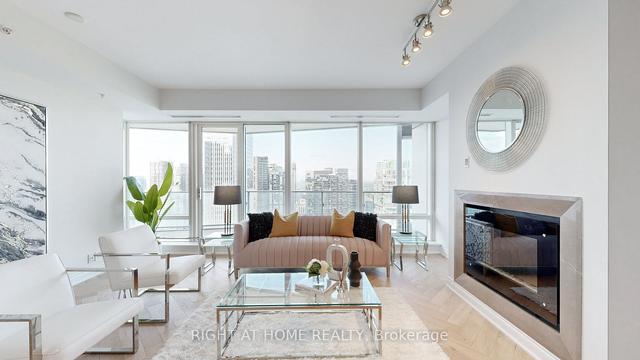 4103 - 180 University Ave, Condo with 1 bedrooms, 2 bathrooms and 1 parking in Toronto ON | Image 8