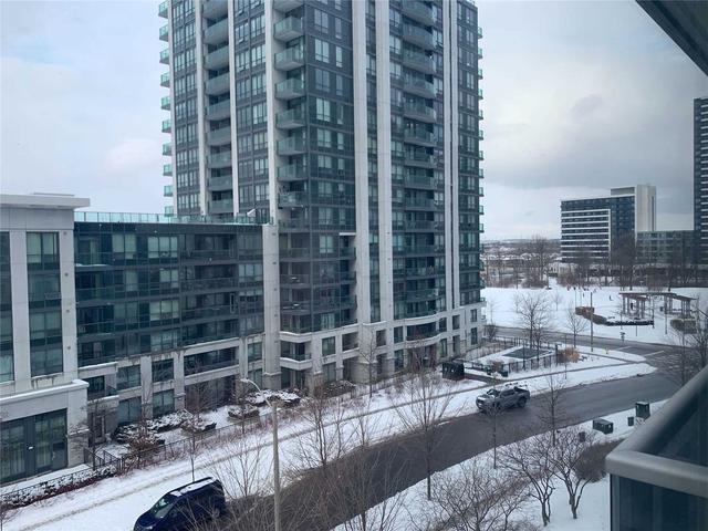 510 - 50 Disera Dr, Condo with 1 bedrooms, 2 bathrooms and 1 parking in Vaughan ON | Image 2