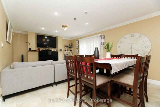 56 Francis St, House detached with 5 bedrooms, 4 bathrooms and 6 parking in Vaughan ON | Image 40