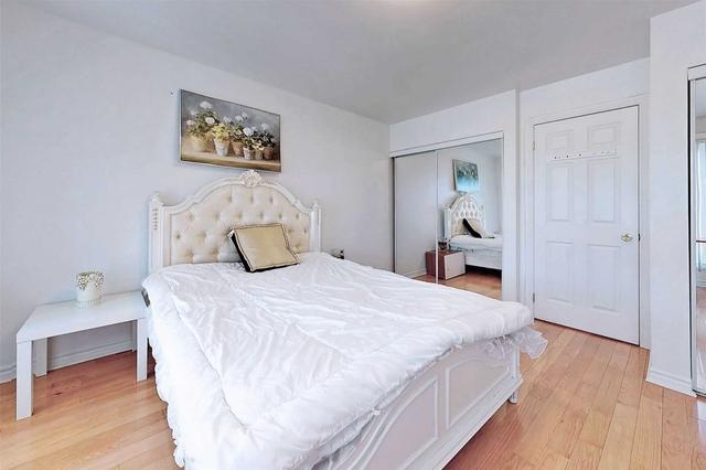 unit 5 - 757 Sheppard Ave W, House attached with 4 bedrooms, 3 bathrooms and 2 parking in Toronto ON | Image 24