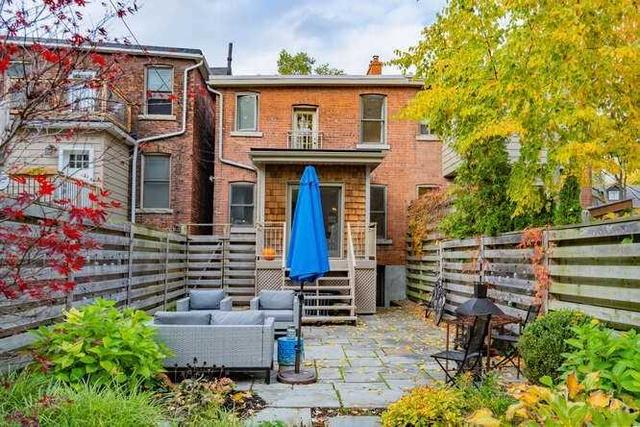 51 Sparkhall Ave, House semidetached with 3 bedrooms, 2 bathrooms and 0 parking in Toronto ON | Image 9