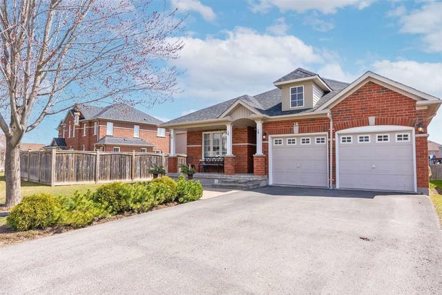 26 Wakem Crt, House detached with 3 bedrooms, 2 bathrooms and 6 parking in Whitby ON | Image 12