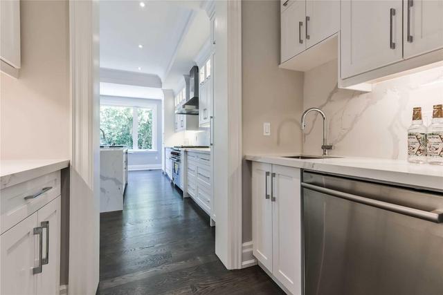 95 Burncrest Dr, House detached with 4 bedrooms, 6 bathrooms and 4 parking in Toronto ON | Image 18