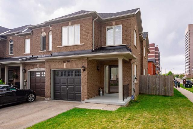 1854 Imperial Way, House attached with 3 bedrooms, 3 bathrooms and 2 parking in Burlington ON | Image 12