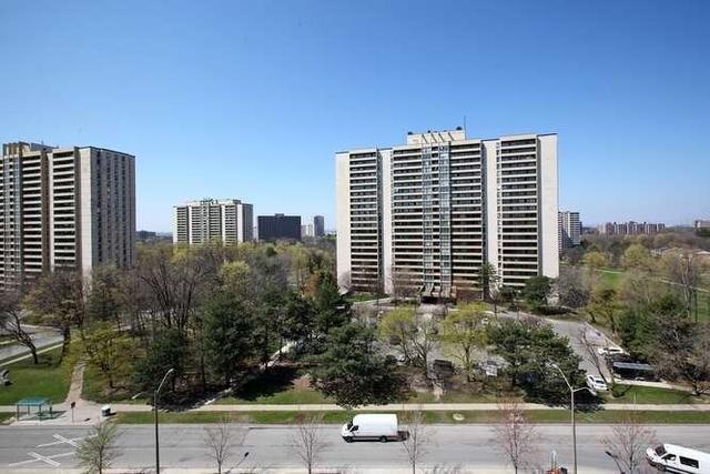1010 - 455 Sentinel Rd, Condo with 3 bedrooms, 2 bathrooms and 1 parking in Toronto ON | Image 15