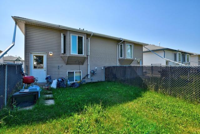 9214 94a Avenue, Home with 5 bedrooms, 3 bathrooms and 4 parking in Grande Prairie AB | Image 27