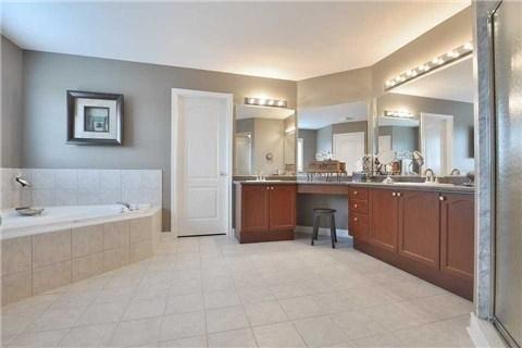 38 Blaketon Crt, House detached with 4 bedrooms, 6 bathrooms and 3 parking in Brampton ON | Image 10